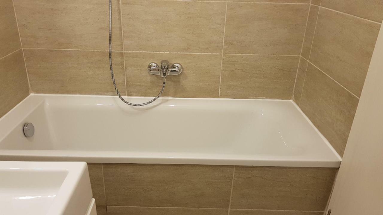 Apartament Ultracentral Monadin 2 Braşov Exterior foto