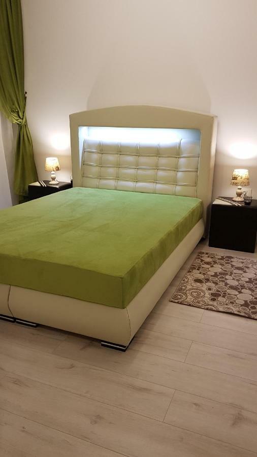 Apartament Ultracentral Monadin 2 Braşov Exterior foto