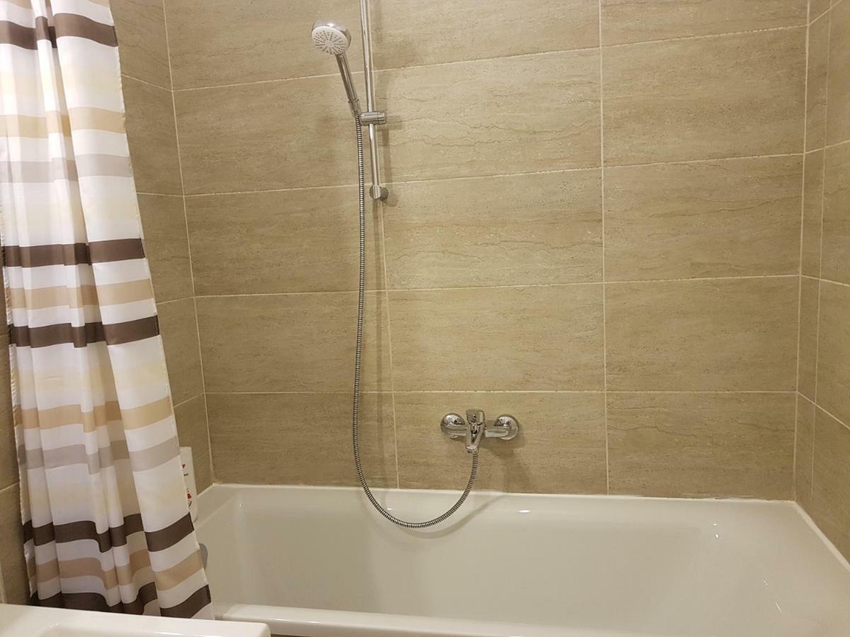 Apartament Ultracentral Monadin 2 Braşov Exterior foto
